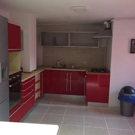 Casa Yolo Ii Konstanca